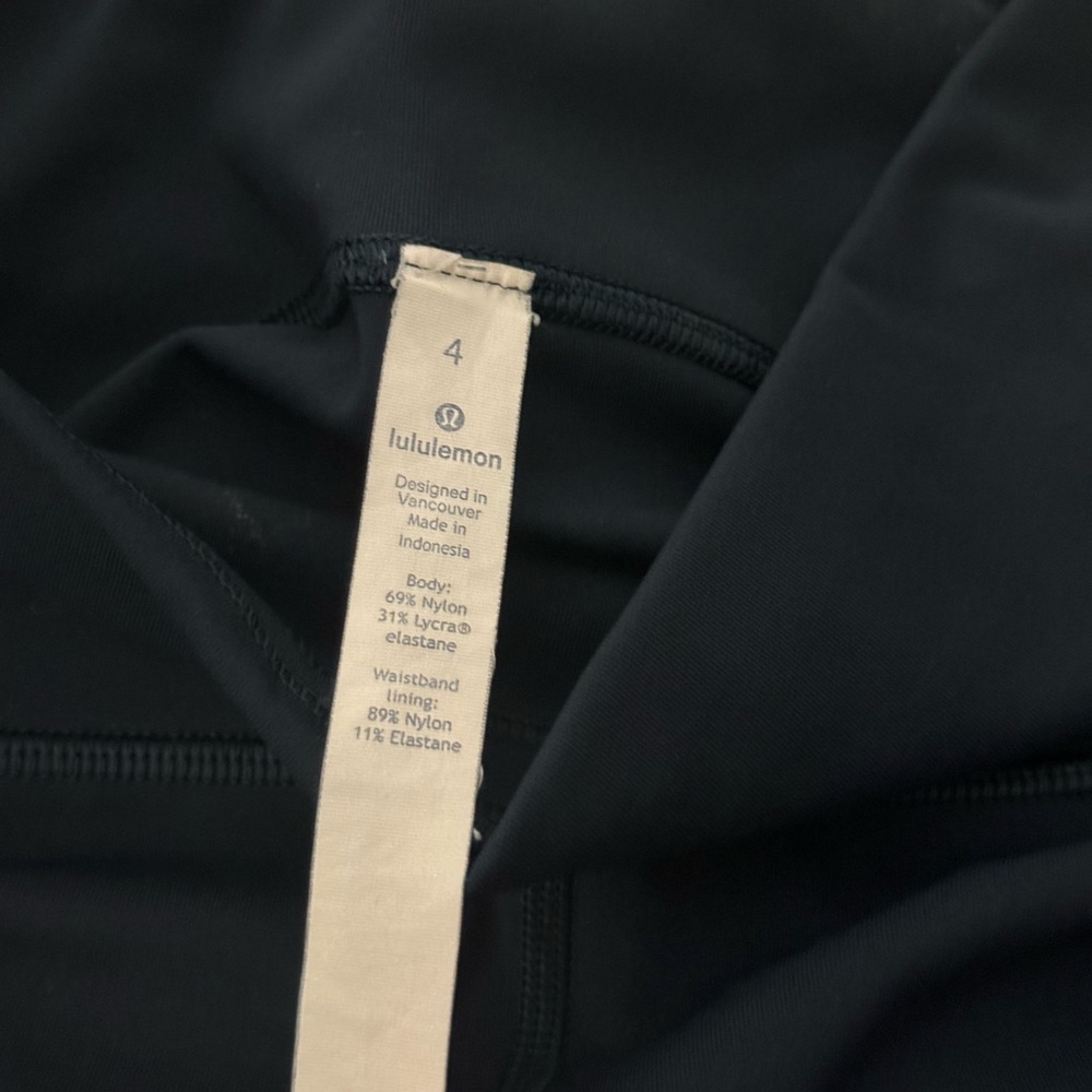 Lululemon Keep Score Mesh Crop 17" Blue High Rise Full On Luxtreme Size 4 - Picture 6 of 12